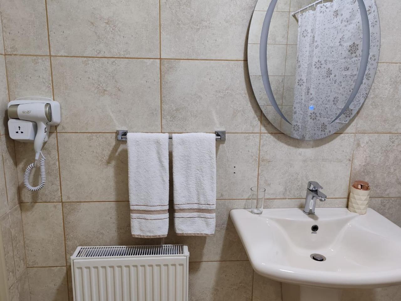 Cmk Housing Apartment Madaba